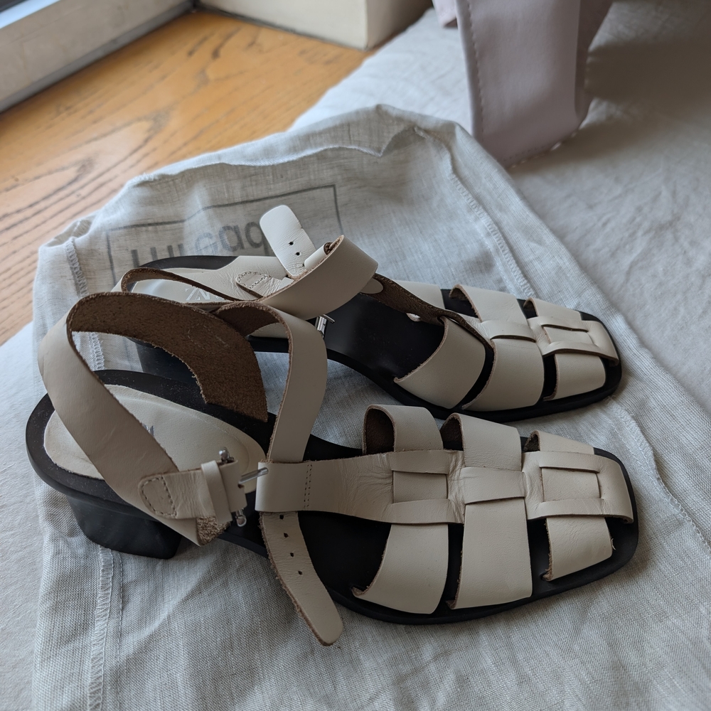 Zara Beige Sandals with Chunky Sole and Geometric Straps